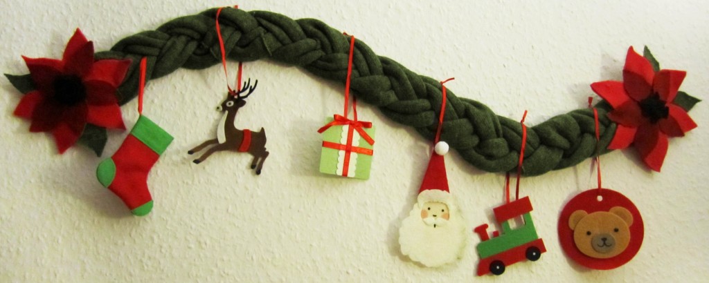 A recycled Christmas Garland